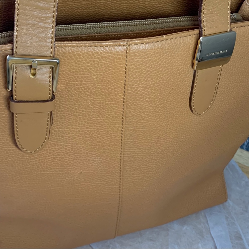 Burberry Tan Leather Tote Bag - Picture 11 of 16